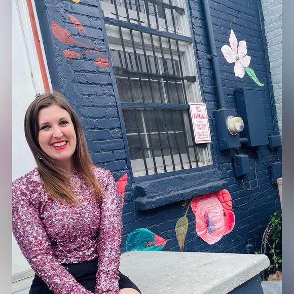 Meet Your Posher - Picture 1 of 1